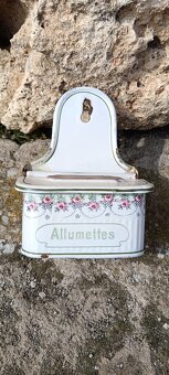 Žehlička, bábovka, misa, tanier.. - 3