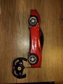 Ferrari na diaľkové ovládanie - 3
