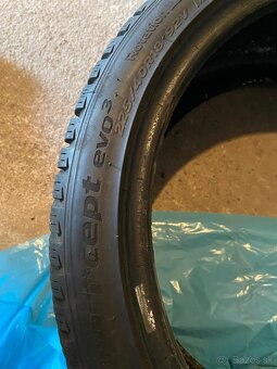 Pneumatiky Hankook W330 225/40 R18 92V - 3