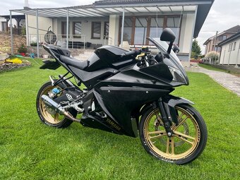Yamaha yzf r125 - 3