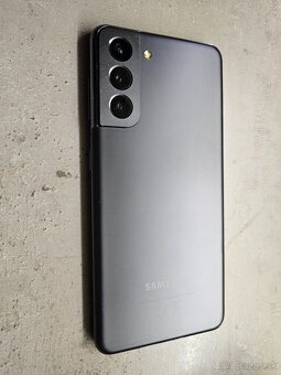 Samsung galaxy S21 5 G - 3
