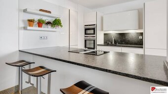 Exkluzívny 3 izbový byt, ul.Timravina, 147 m2, výhľad, parko - 3