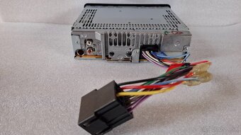 Predám 1 DIN autorádio PIONIEER DEH 3700 MP - 3