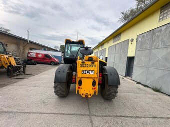Teleskopický nakladač JCB 531-70 - 3