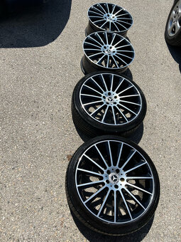 Kolesá s letnými pneumatikami na Mercedes-Benz - 3