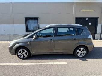 Toyota corolla Verso 1,8l benzín - 3