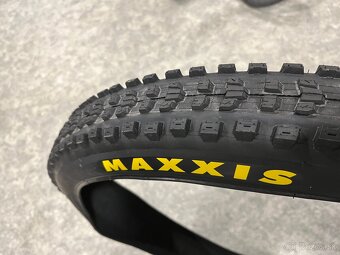 Nové MTB plášte Continental 29x2.4 a Maxxis 29x2.6 - 3