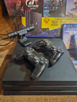 Predám playstation 4 pro 1TB - 3