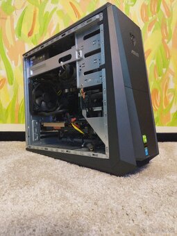 ASUS ROG TYTAN G30 - 3