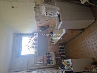 Znížená cena 5 izbový rodinný dom Číčov (F153-12REMAE) - 3