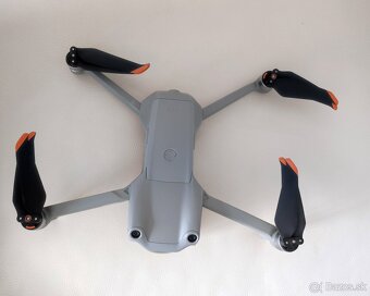 Dron DJI - 3