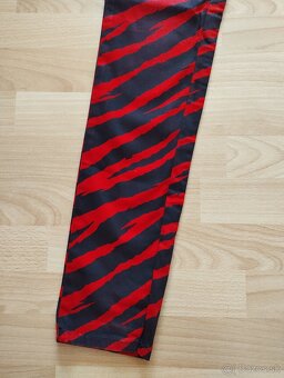 Červeno čierne nohavice - 3