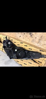 Svetlomety Kia Sportage - 3