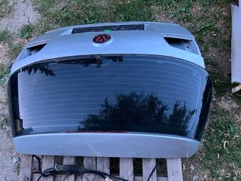 Zadný kufor na passat b6 combi - 3