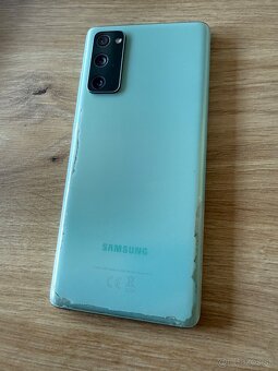 Samsung Galaxy S20FE - 3