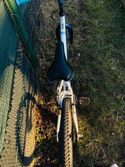 20-palcový BTWIN bicykel z Decathlonu - 3
