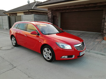 Opel Insignia combi Sports Tourer 2,0 bi-turbo, 4x4, 143 kW - 3