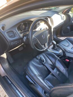 Volvo V40D CC - 3