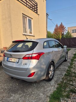Predam Hyundai i30 CW Kombi 1.6i CRDi 16V DOHC Family - 3