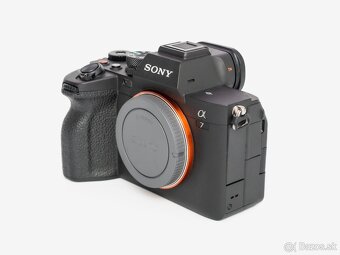 Sony A7IV (telo) - 3