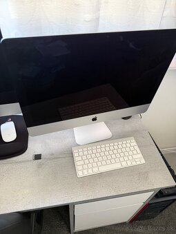 Apple IMac - 3