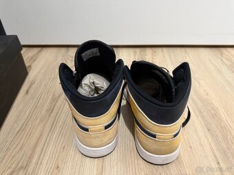 Predam ORIGINAL Air Jordan 1 Mid SE 44,5 - 3