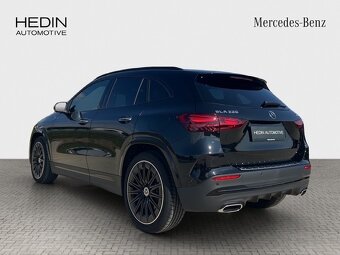 MERCEDES-BENZ GLA 220 4MATIC - NOVÉ VOZIDLO - 3