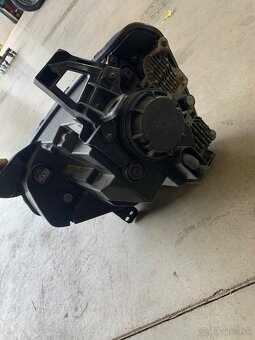 Kia niro prave predné svetlo - 3