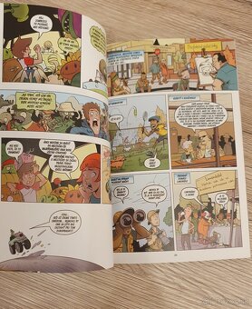 Minecraft knihy, Plants vs. Zombies - 3