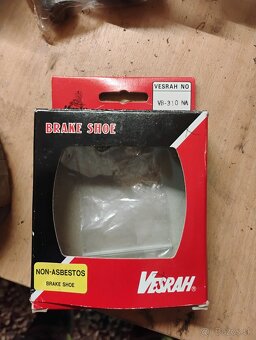 Suzuki zadne brzdové čeľuste - 3