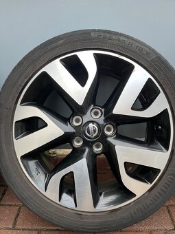 Hlinikove disky NISSAN R18 - 3