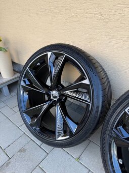 Audi RS6, RS7, SQ7, SQ8 R22 - 3