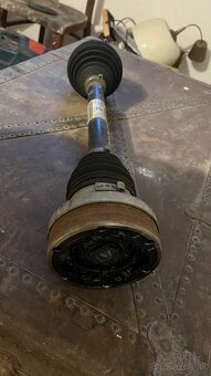 Ľavá poloos skoda superb 3 1.6 tdi - 3