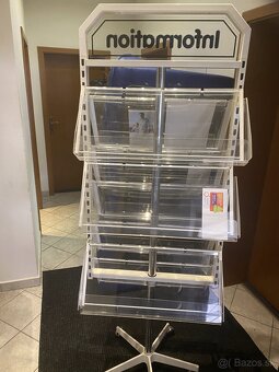 Darujem stojan na prospekty - 3