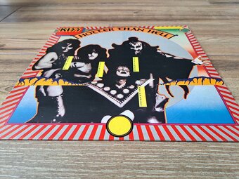 Lp KISS  - Hotter Than Hell - 3