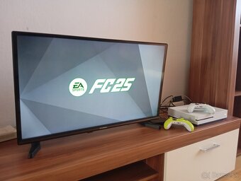 Xbox One S - 3
