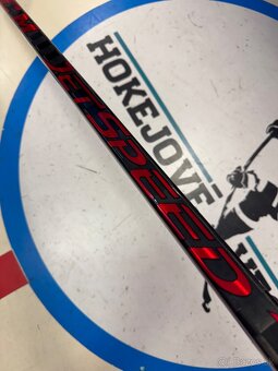 UPLNE NOVA PROFI HOKEJKA CCM JETSPEED FT4 PRO HANZ CUSTOM - 3