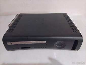 Xbox 360 Elite 120GB + 2 ovládače - 3