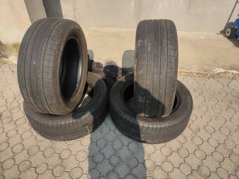 255/55 R19 - 3