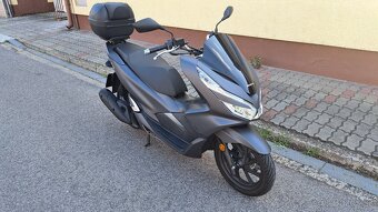 Predám Honda Pcx 125 vo výbornom stave - 3