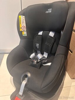 Predám autosedačku Britax Römer Dualfix M Plus - 3
