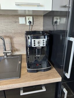 De'Longhi Magnifica S - 3