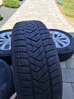 Elektrony VW R17 5x112 Pirelli 215/65 R17 - 3