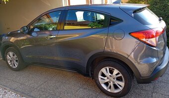 Honda HR-V 1.5 i-VTEC Elegance A/T - 3