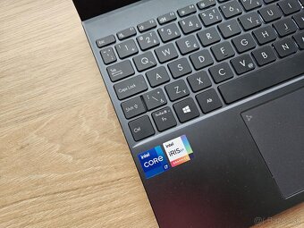 Asus Zenbook 13 OLED I7 1165G7 16GB/1TB,W11,top stav - 3