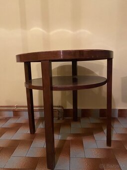 Stôl a dve kreslá - 3