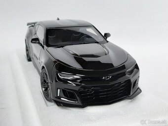 1:18 - Chevrolet Camaro ZL1 (2017) - AUTOart - 1:18 - 3