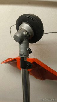 Nový krovinorez Husquarna 128R - 3