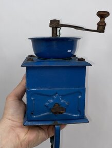 Veľký plechový šroubovací mlynček na kávu, modrý smalt - 3