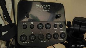 Alesis Debut Kit Black - 3